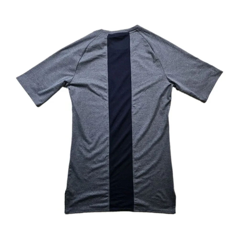 Mens Air Jordan DriFit Alpha Athletic Short Sleeve Shirt Blue Medium